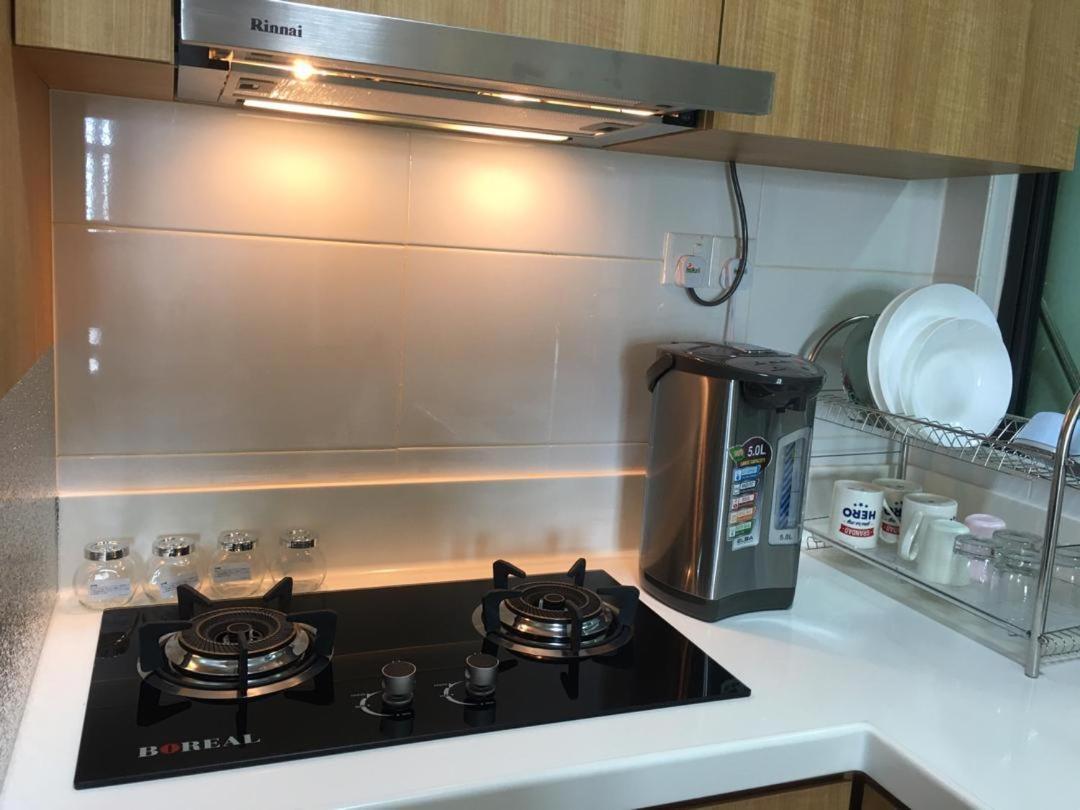 Arc Austin Hill Apartment Τζόχορ Μπάχρου Εξωτερικό φωτογραφία