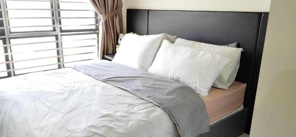 Arc Austin Hill Apartment Τζόχορ Μπάχρου Εξωτερικό φωτογραφία
