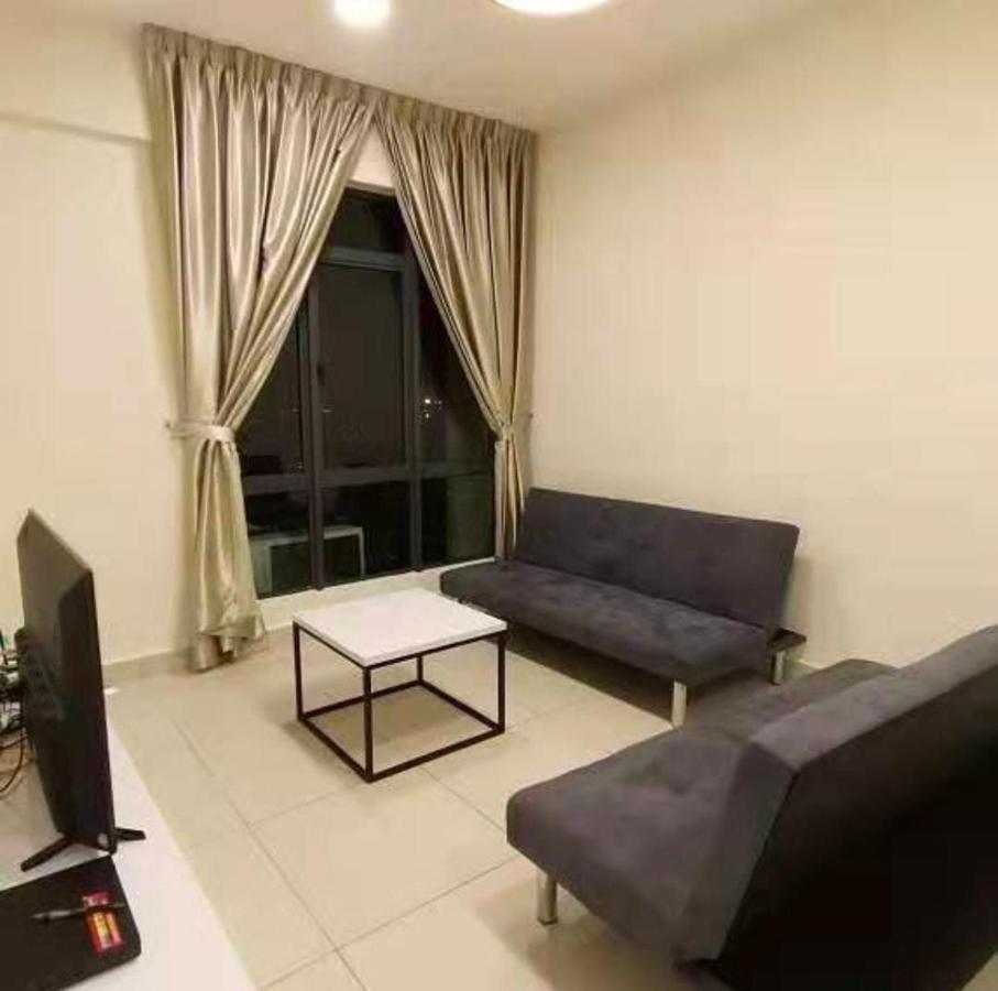 Arc Austin Hill Apartment Τζόχορ Μπάχρου Εξωτερικό φωτογραφία