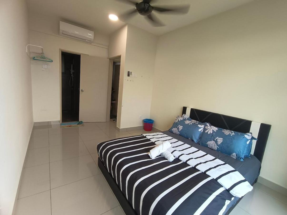 Arc Austin Hill Apartment Τζόχορ Μπάχρου Εξωτερικό φωτογραφία
