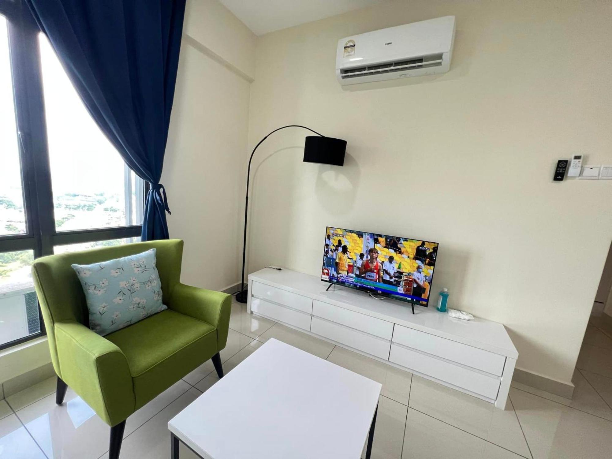 Arc Austin Hill Apartment Τζόχορ Μπάχρου Εξωτερικό φωτογραφία