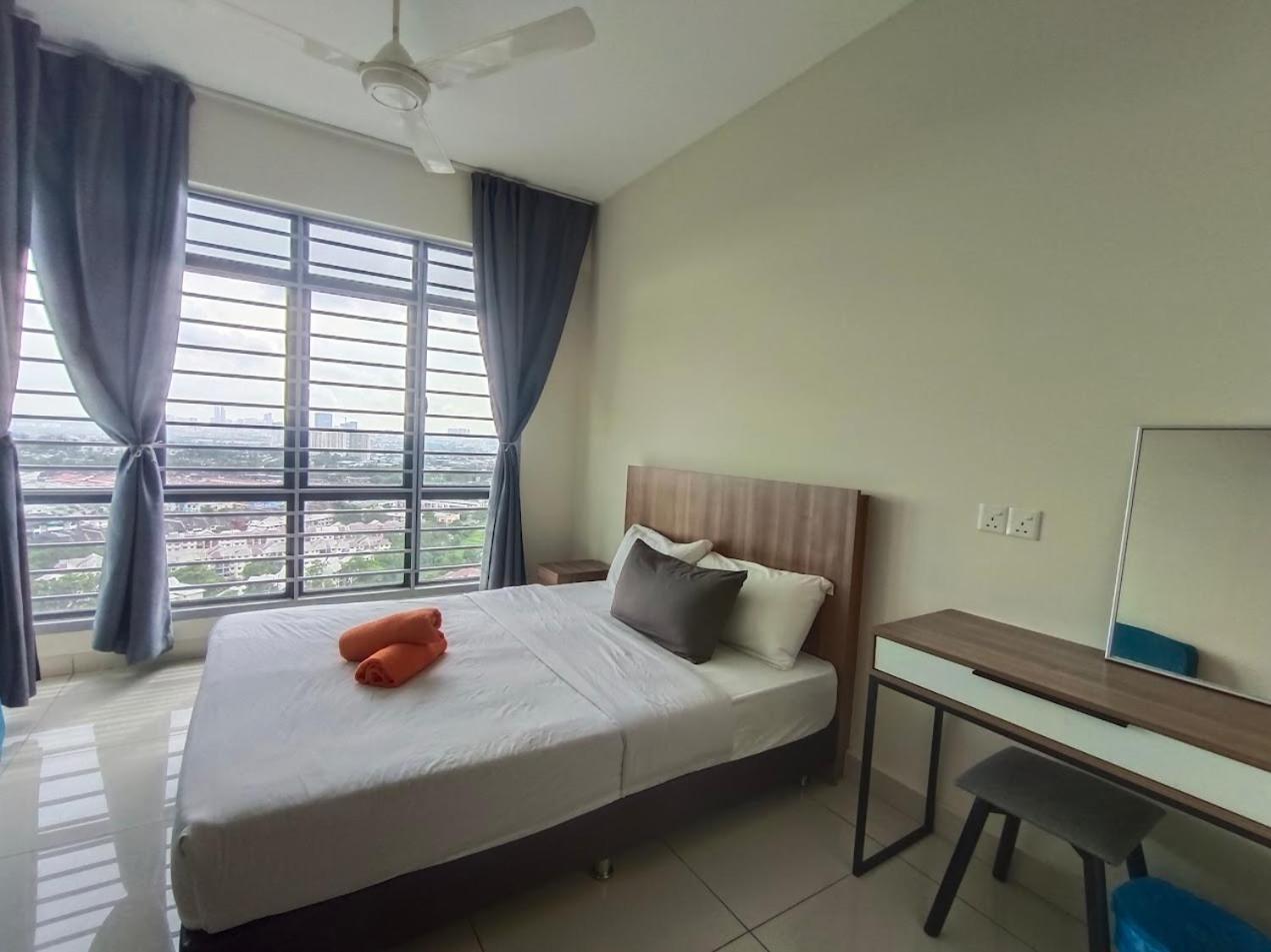 Arc Austin Hill Apartment Τζόχορ Μπάχρου Εξωτερικό φωτογραφία