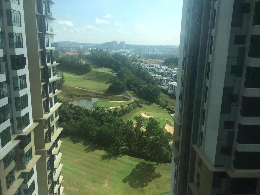 Arc Austin Hill Apartment Τζόχορ Μπάχρου Εξωτερικό φωτογραφία